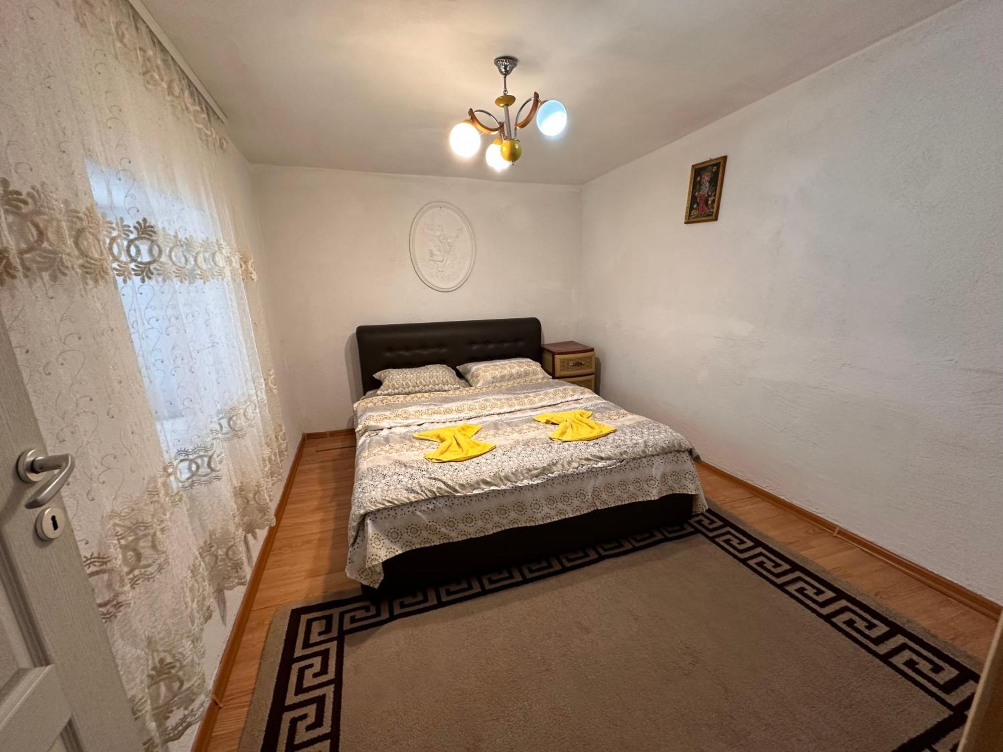 Guest House Guri Vuthaj 외부 사진